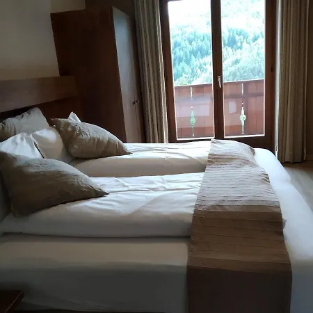 House Erika Aparthotel Premadio